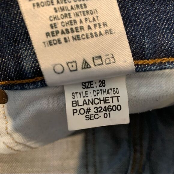 Joe's Loose Fit Denim Shorts (Blanchett Wash) - Picture 7 of 7